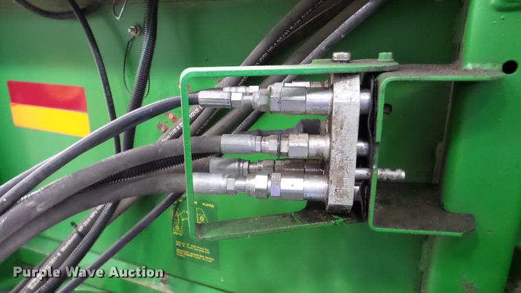 image for item DA2907 2004 John Deere 630F flex head