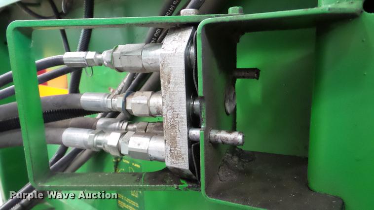 image for item DA2907 2004 John Deere 630F flex head