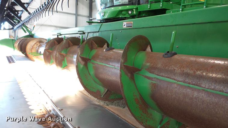 image for item DA2907 2004 John Deere 630F flex head