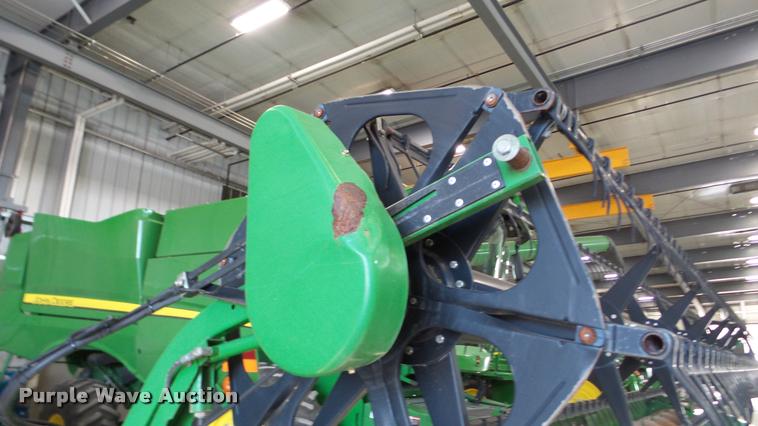 image for item DA2907 2004 John Deere 630F flex head