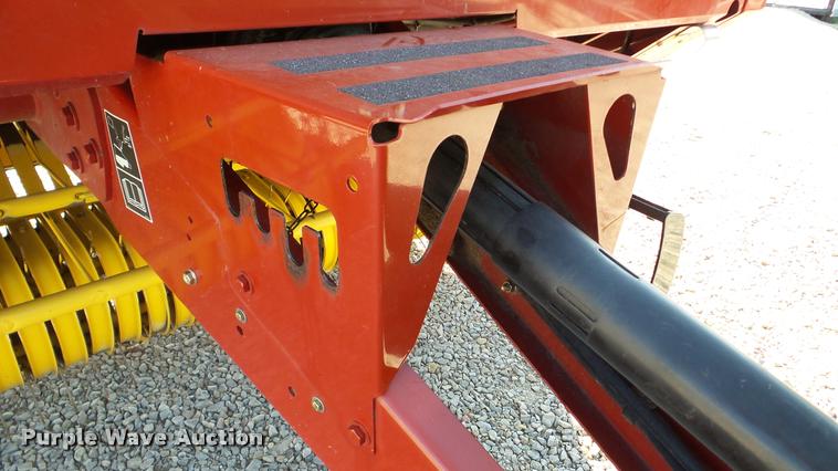 image for item DA2908 2009 New Holland BR7090 round baler