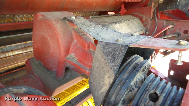 image for item DA2908 2009 New Holland BR7090 round baler