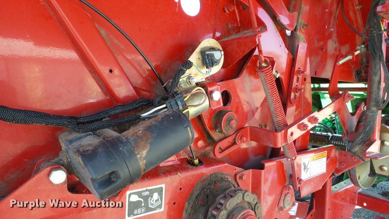 image for item DA2908 2009 New Holland BR7090 round baler