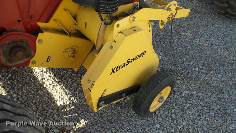 image for item DA2908 2009 New Holland BR7090 round baler