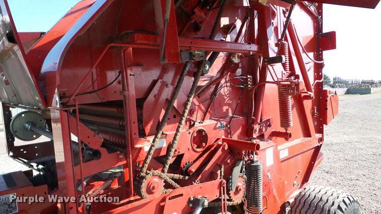 image for item DA2908 2009 New Holland BR7090 round baler