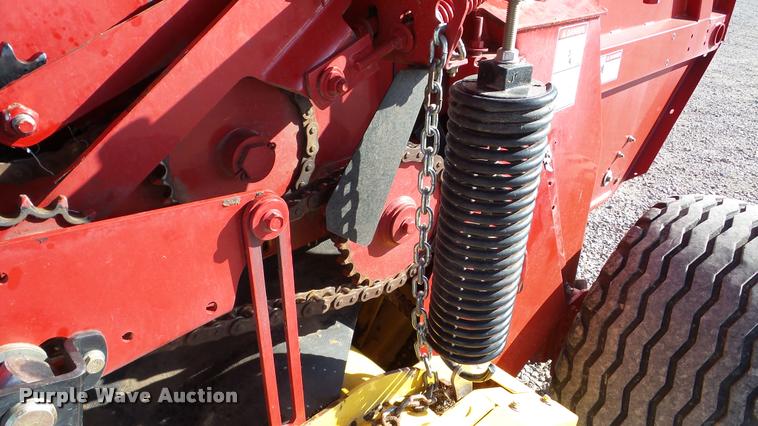image for item DA2908 2009 New Holland BR7090 round baler