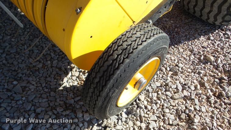 image for item DA2908 2009 New Holland BR7090 round baler