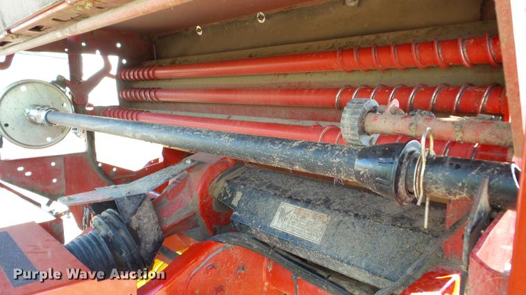 image for item DA2908 2009 New Holland BR7090 round baler