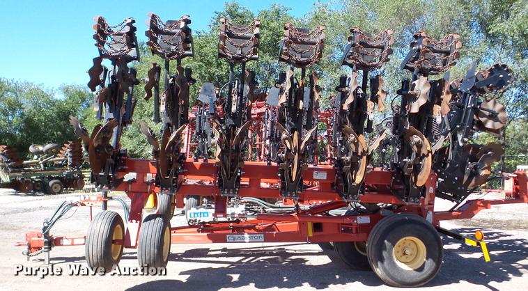 image for item DA2909 2011 Krause Gladiator 1200-1630 strip-till