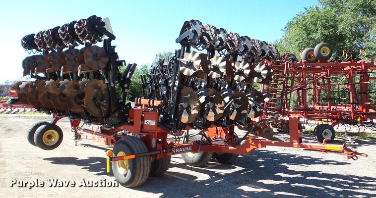 image for item DA2909 2011 Krause Gladiator 1200-1630 strip-till