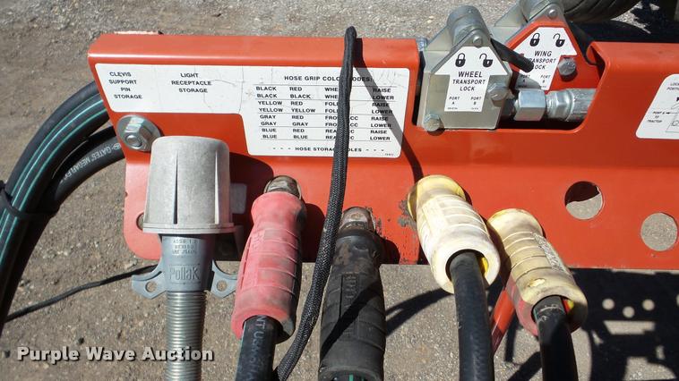 image for item DA2909 2011 Krause Gladiator 1200-1630 strip-till