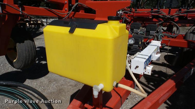 image for item DA2909 2011 Krause Gladiator 1200-1630 strip-till