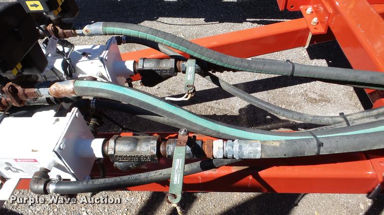 image for item DA2909 2011 Krause Gladiator 1200-1630 strip-till