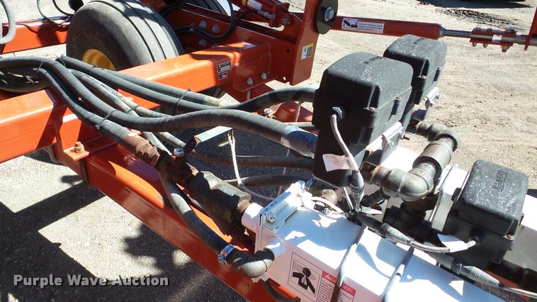 image for item DA2909 2011 Krause Gladiator 1200-1630 strip-till