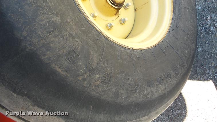 image for item DA2909 2011 Krause Gladiator 1200-1630 strip-till