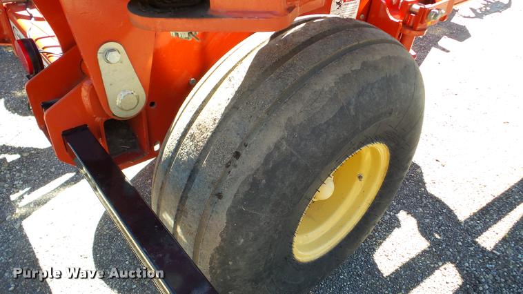 image for item DA2909 2011 Krause Gladiator 1200-1630 strip-till