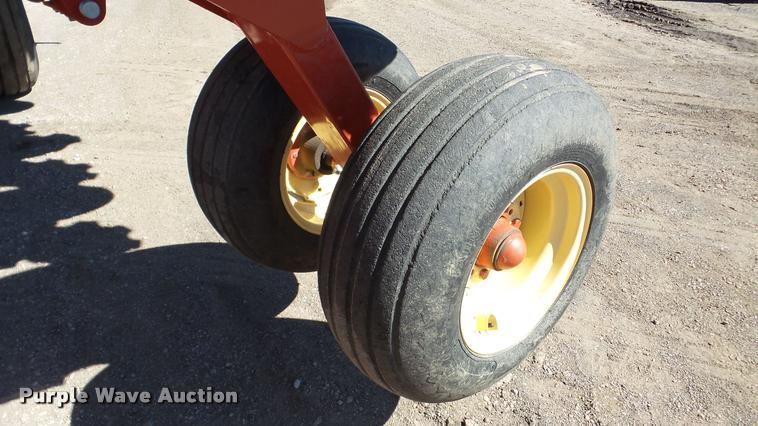 image for item DA2909 2011 Krause Gladiator 1200-1630 strip-till