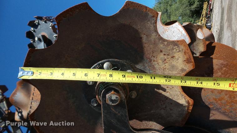 image for item DA2909 2011 Krause Gladiator 1200-1630 strip-till