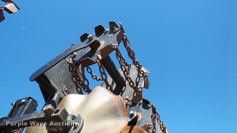 image for item DA2909 2011 Krause Gladiator 1200-1630 strip-till