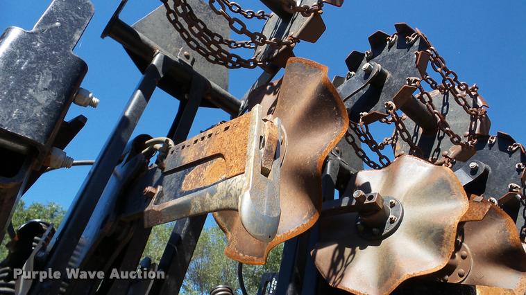 image for item DA2909 2011 Krause Gladiator 1200-1630 strip-till