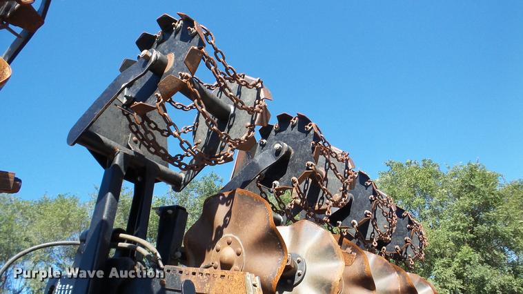 image for item DA2909 2011 Krause Gladiator 1200-1630 strip-till