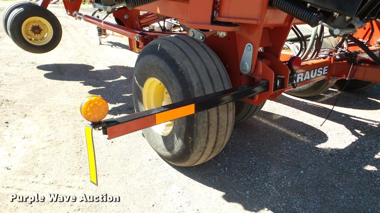 image for item DA2909 2011 Krause Gladiator 1200-1630 strip-till