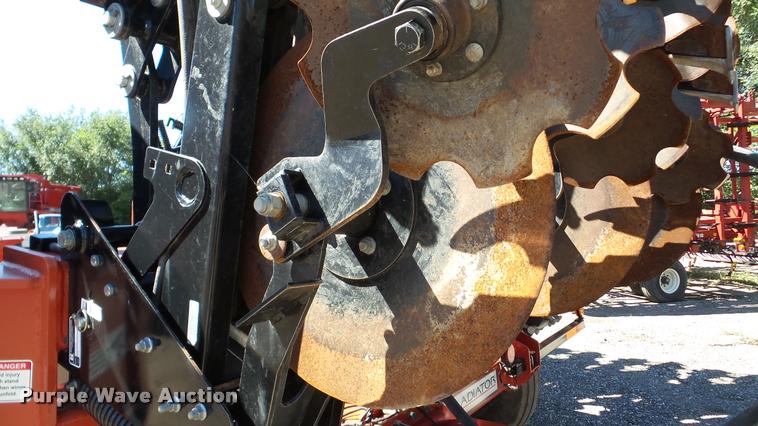 image for item DA2909 2011 Krause Gladiator 1200-1630 strip-till