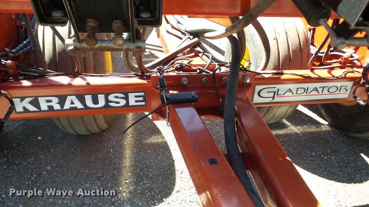 image for item DA2909 2011 Krause Gladiator 1200-1630 strip-till