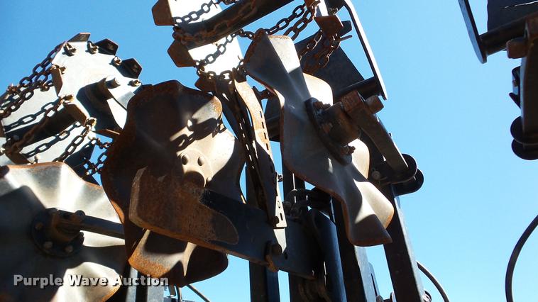 image for item DA2909 2011 Krause Gladiator 1200-1630 strip-till