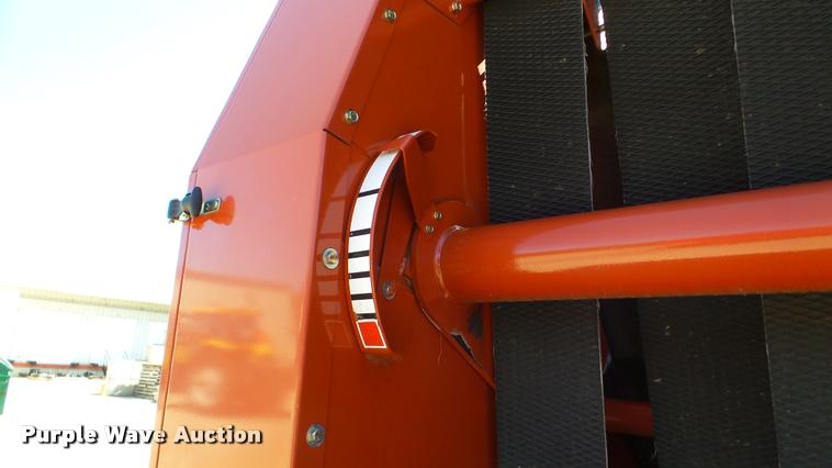 image for item DA2910 2009 AGCO Hesston 5156 round baler