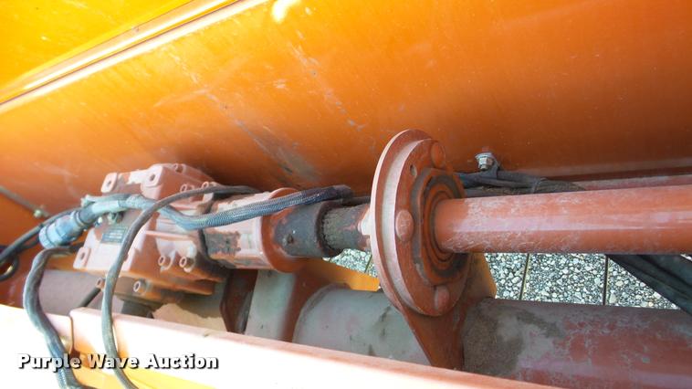 image for item DA2910 2009 AGCO Hesston 5156 round baler