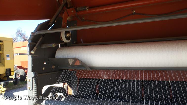 image for item DA2910 2009 AGCO Hesston 5156 round baler