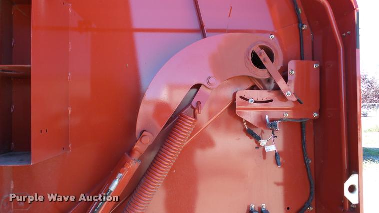 image for item DA2910 2009 AGCO Hesston 5156 round baler