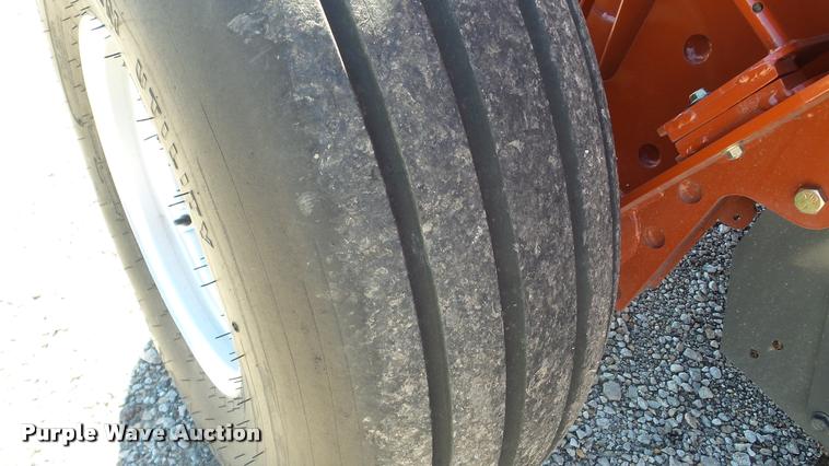 image for item DA2910 2009 AGCO Hesston 5156 round baler