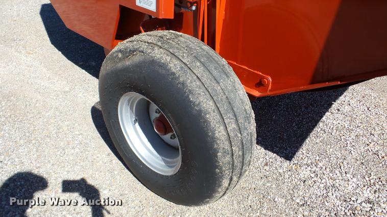 image for item DA2910 2009 AGCO Hesston 5156 round baler