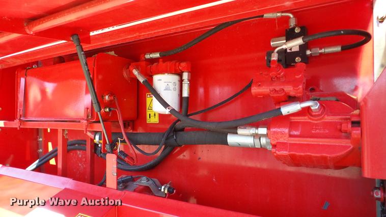 image for item DA2911 2010 AGCO Hesston 2856A round baler