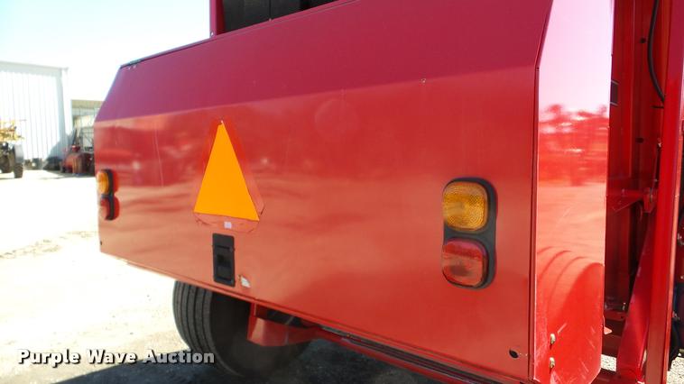 image for item DA2911 2010 AGCO Hesston 2856A round baler