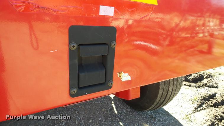 image for item DA2911 2010 AGCO Hesston 2856A round baler