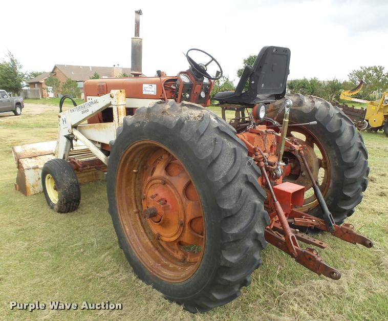 image for item DA4517 International 544 tractor