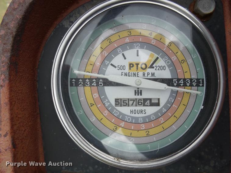 image for item DA4517 International 544 tractor