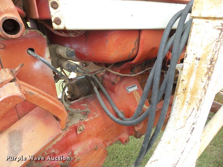 image for item DA4517 International 544 tractor