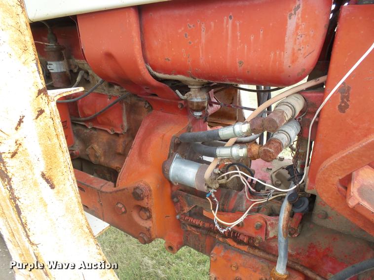 image for item DA4517 International 544 tractor