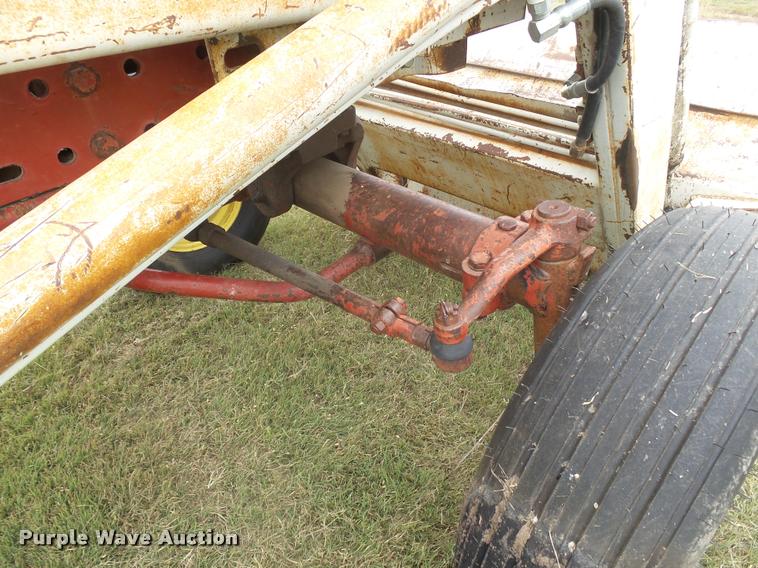 image for item DA4517 International 544 tractor