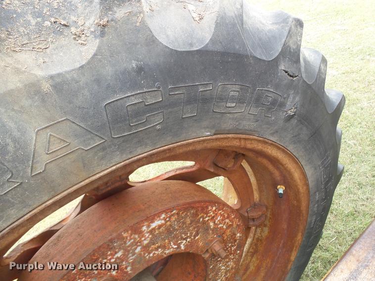 image for item DA4517 International 544 tractor