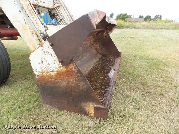 image for item DA4517 International 544 tractor