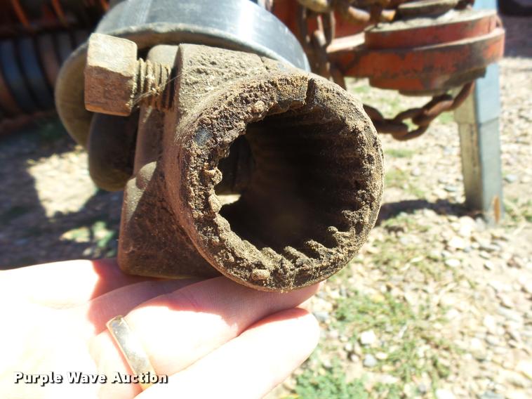 image for item DA4612 2000 AGCO Hesston 4910 large square baler