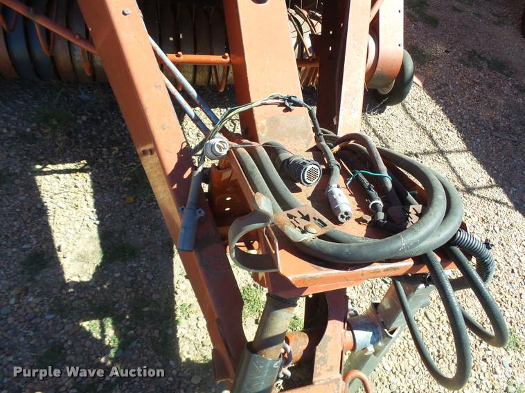 image for item DA4612 2000 AGCO Hesston 4910 large square baler