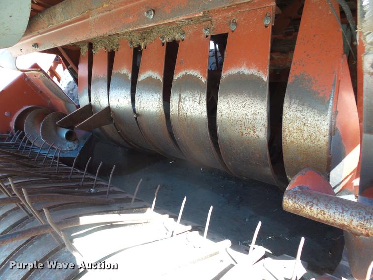 image for item DA4612 2000 AGCO Hesston 4910 large square baler