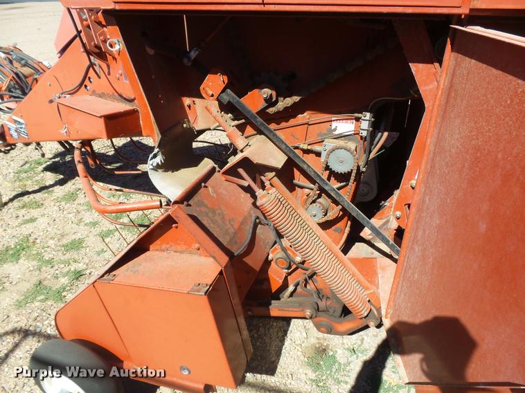 image for item DA4612 2000 AGCO Hesston 4910 large square baler