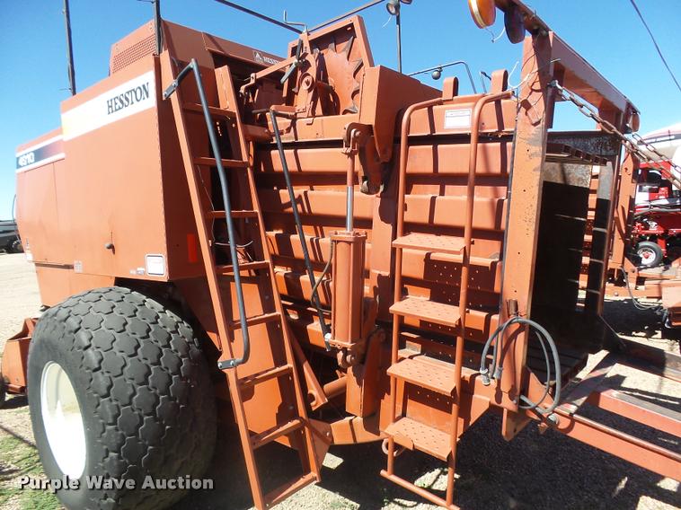 image for item DA4612 2000 AGCO Hesston 4910 large square baler